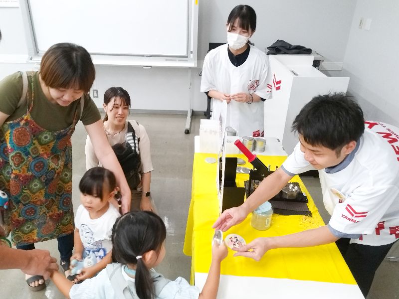 Cans_YPTスタッフの様子