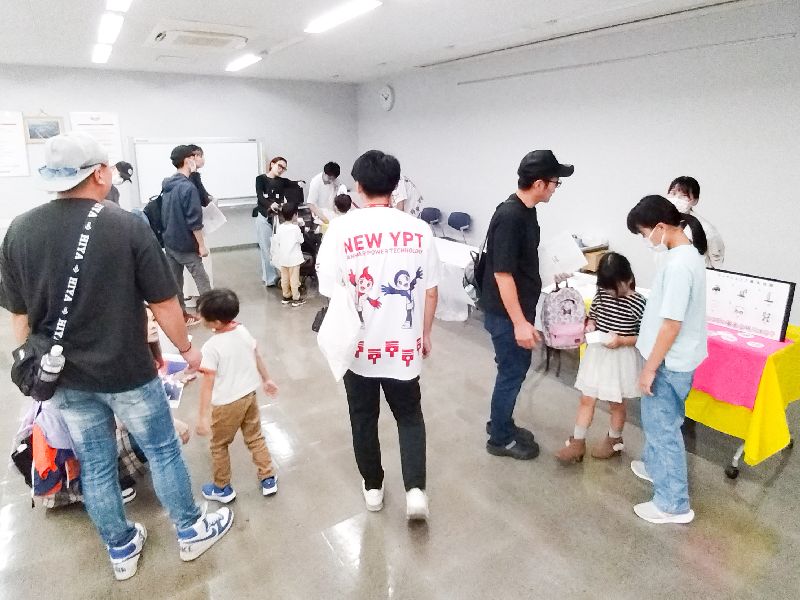 Cans_YPT行列模様